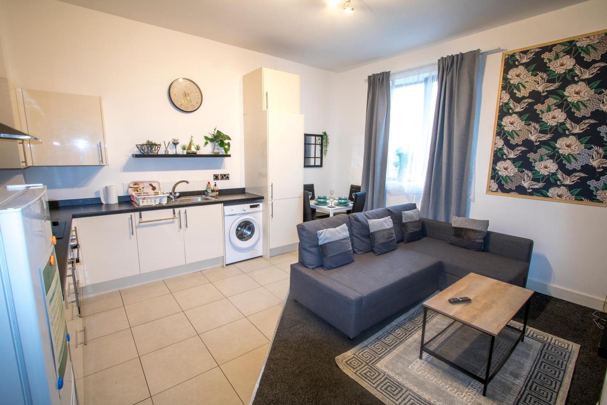 Ideal For Groups - Modern 2 Bedroom Apartment - Free Parking, Transit Links, Close To Stadiums Manchester Exterior foto